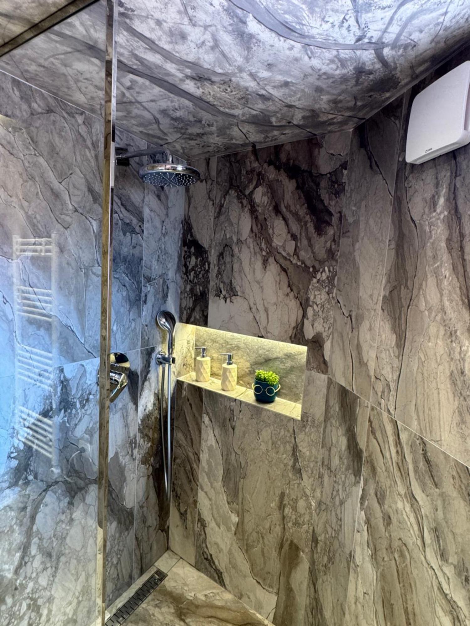 Casa Topia Vakantiehuis Durrës